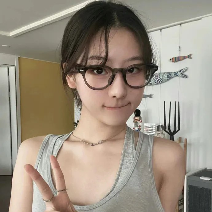 他比骄阳热烈
